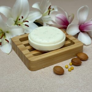 Lily And Magnolia Shampoo Bar 4